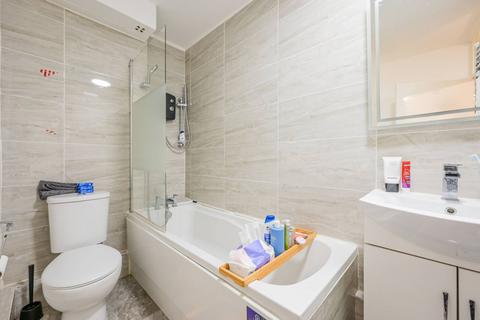 undefined, Bow Road, London E3