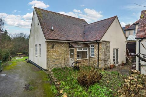 undefined, Bicester Road,  Long Crendon,  HP18