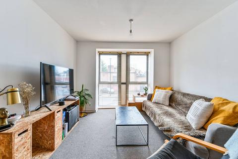 1 bedroom flat for sale, Balls Pond Road, Islington, London, N1