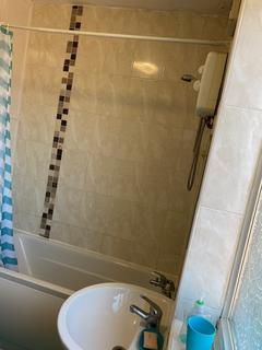 2 bedroom flat to rent, Garretts Green Lane, Birmingham B26