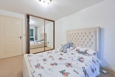undefined, Midland Road, Hemel Hempstead, HP2