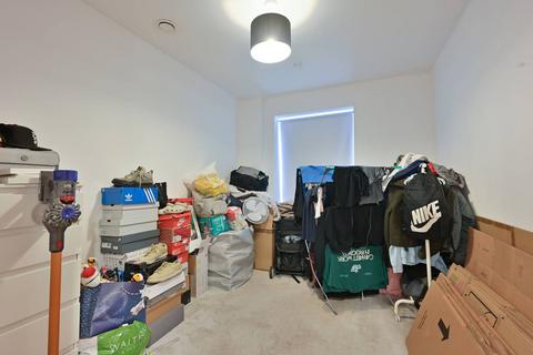 2 bedroom flat for sale, The Embankment, Hemel Hempstead, HP3