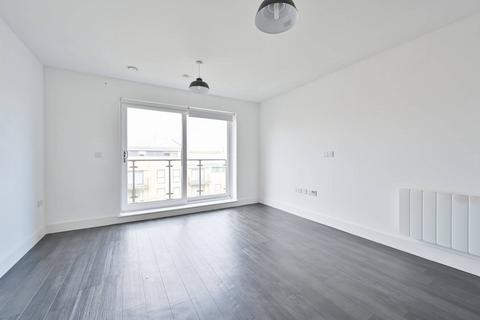 2 bedroom flat for sale, The Embankment, Hemel Hempstead, HP3