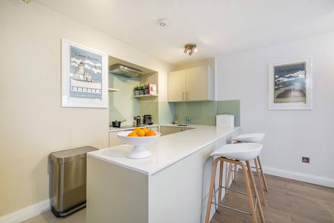 2 bedroom flat to rent, Ladbroke Grove, Notting Hill, London, W10