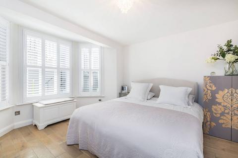Ladbroke Grove, Notting Hill, London, W10
