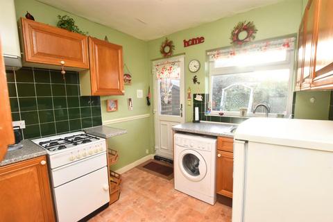 1 bedroom semi-detached bungalow for sale, Trinity Road, Cleethorpes DN35
