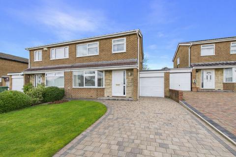 3 bedroom semi-detached house for sale, Callaley Avenue, Whickham, NE16