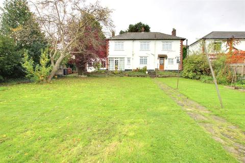 undefined, Wawne Road, Kingston Upon Hull HU7