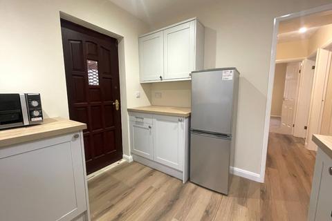 undefined, Banksfield Avenue, Yeadon, Leeds, West Yorkshire, LS19