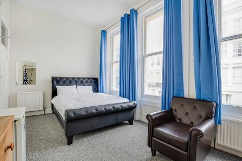 1 bedroom flat to rent, Castletown Road, West Kensington, London, W14