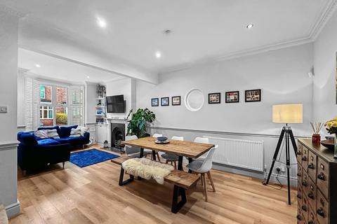 undefined, Park Road, Hale