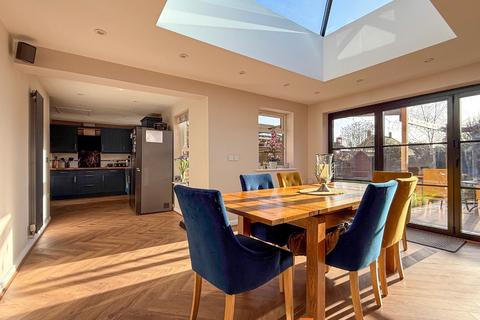 5 bedroom detached house for sale, Hercules Drive, Newark NG24