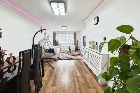 3 bedroom semi-detached house for sale, Braemar Close, Leicester LE4