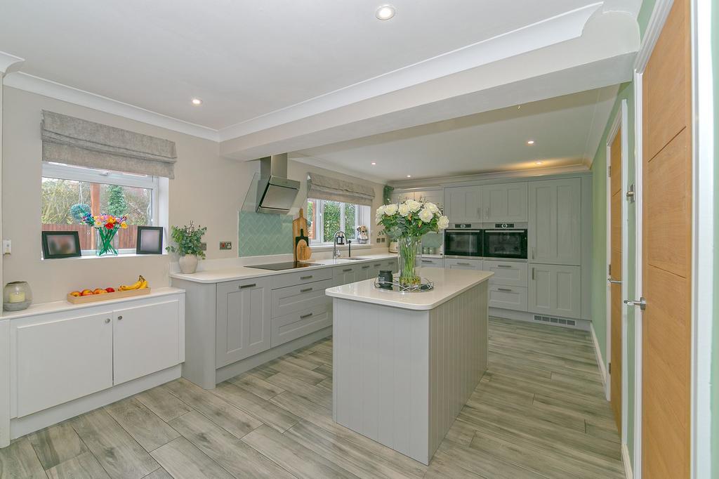 Kitchen / Dining / Living Room.