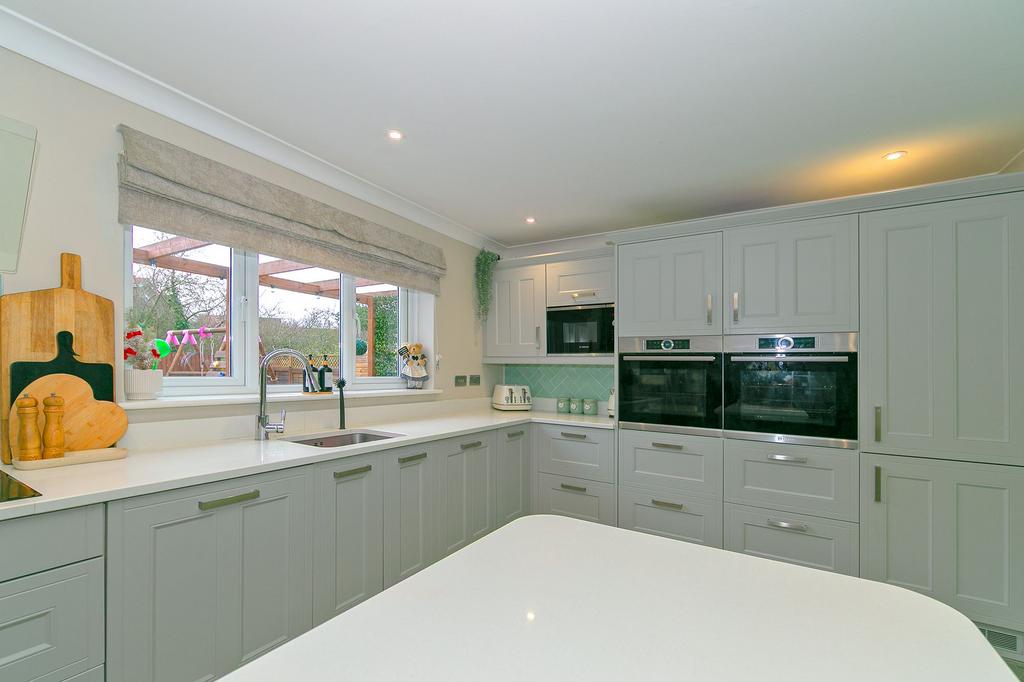 Kitchen / Dining / Living Room.