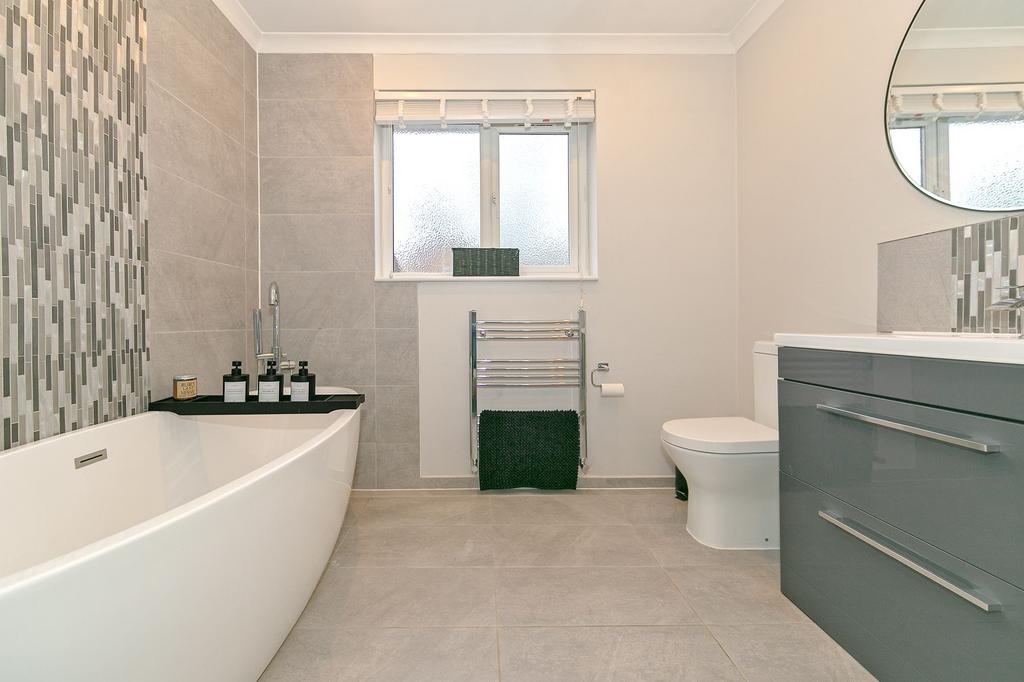 Ensuite
