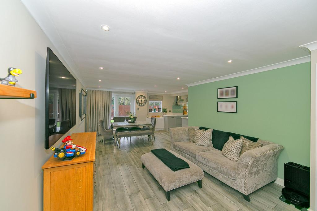 Kitchen / Dining / Living Room.