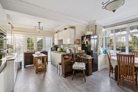 3 bedroom apartment for sale, Amersham Road, Chalfont St. Peter, Gerrards Cross, Buckinghamshire, SL9