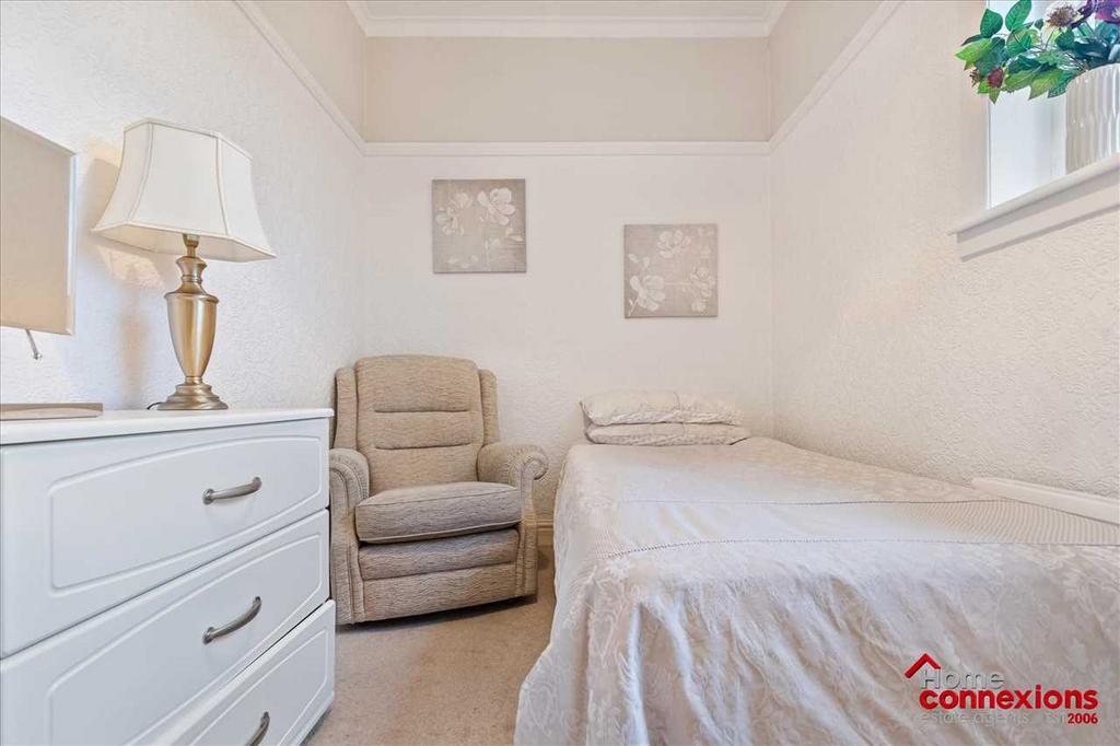Bedroom Two (2)