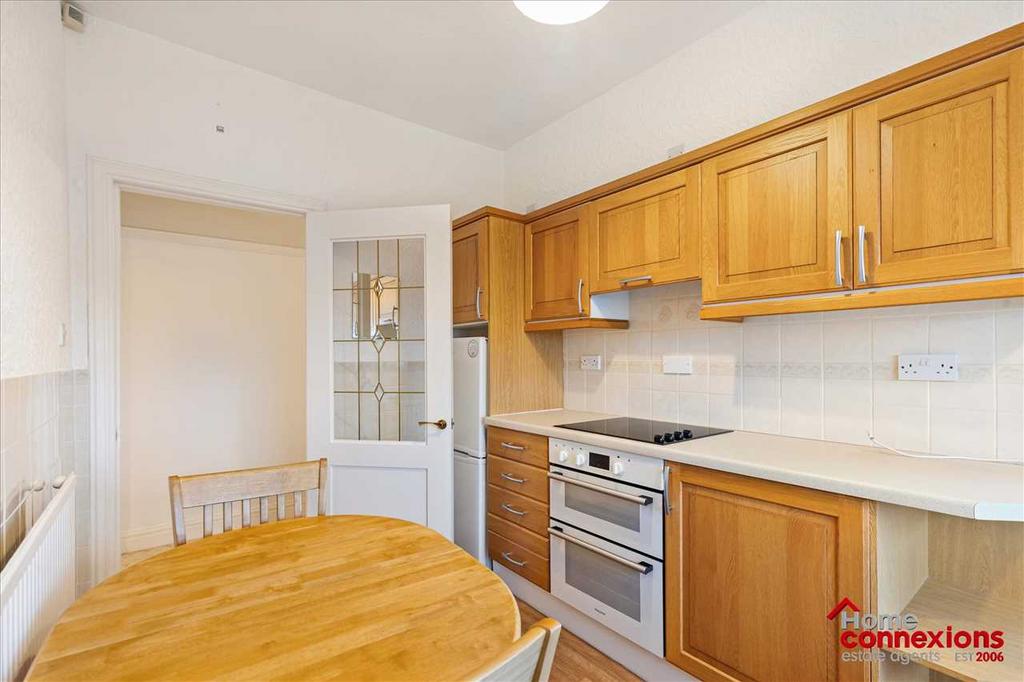 Kitchen Dining (2)