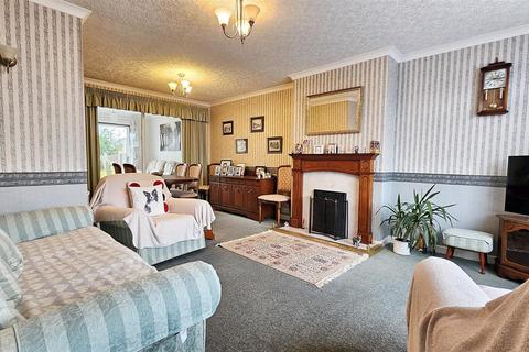 undefined, Primrose Hill, Oadby