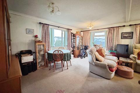 undefined, Palm Grove Court, Doncaster DN8