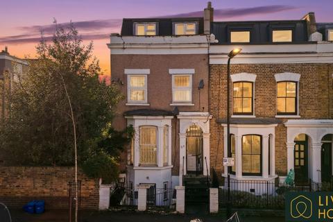 Chippendale Street, London, E5