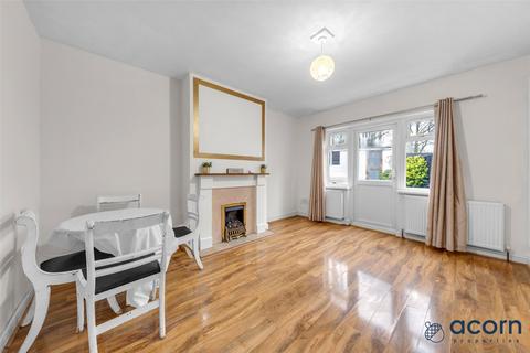 2 bedroom maisonette to rent, Haydon Close, London NW9