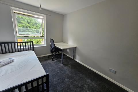 undefined, Stockbreach Close, Hatfield AL10