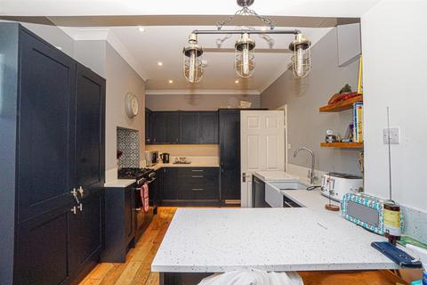 4 bedroom terraced house for sale, Perth Road, St. Leonards-On-Sea