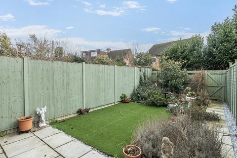 2 bedroom terraced house for sale, Fairwater Drive, Shepperton, TW17