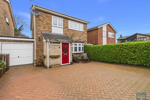 undefined, Longacre Gardens, Bury St. Edmunds IP33