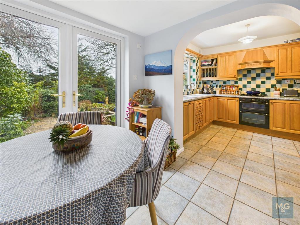 Breakfast Room