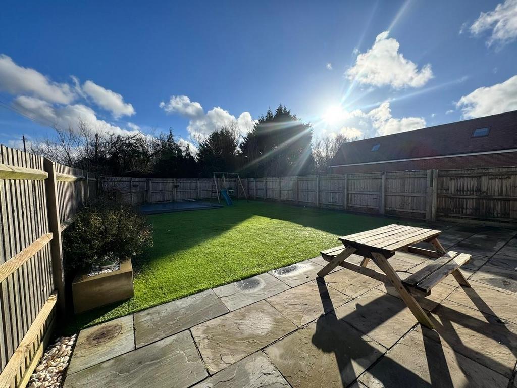 Garden 1.jpg