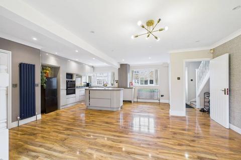 5 bedroom detached house for sale, Farmers Road, Staines-upon-Thames, Surrey, TW18
