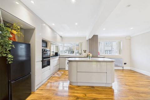 5 bedroom detached house for sale, Farmers Road, Staines-upon-Thames, Surrey, TW18