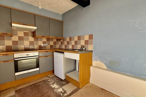 1 bedroom flat for sale, Flat 3, 8 West Cliff, Dawlish, Devon EX7 9DN