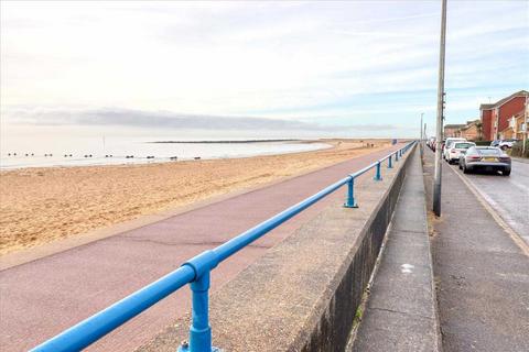 undefined, Clacton on Sea CO15