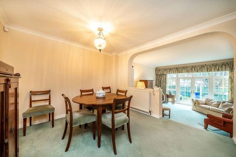 undefined, Hawkesley Close, Strawberry Hill TW1