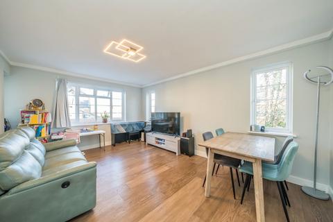 undefined, Richmond Road, Twickenham TW1