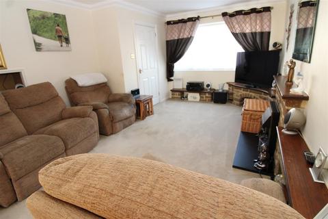 3 bedroom semi-detached house for sale, Seaton Park, Wick, Littlehampton