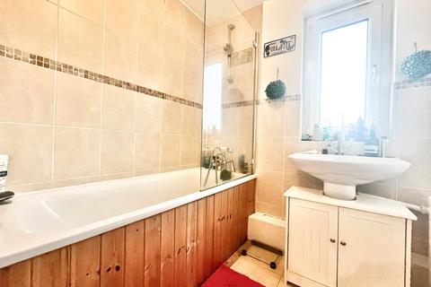 undefined, Farm Road, Whitton, Hounslow, TW4