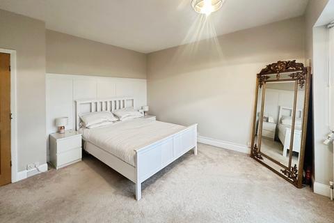 2 bedroom semi-detached house for sale, Broadwood Road, Denton Burn, Newcastle upon Tyne, NE15