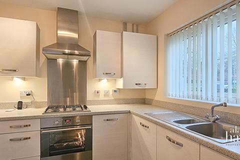 2 bedroom semi-detached house to rent, St. Josephs Way, Lyneham, SN15