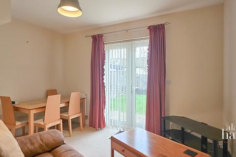 2 bedroom semi-detached house to rent, St. Josephs Way, Lyneham, SN15