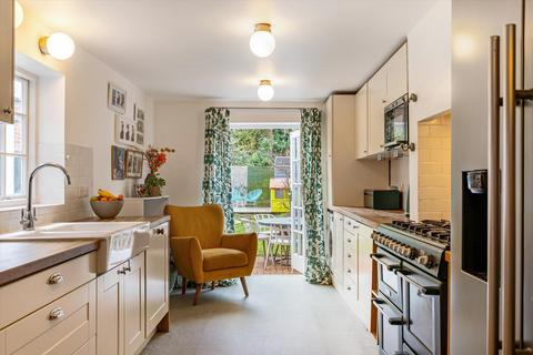 4 bedroom terraced house for sale, Earlsfield Road, London SW18