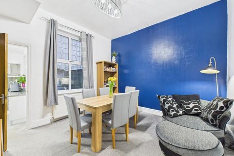 3 bedroom terraced house for sale, Park Road, Hull, HU5 2TB