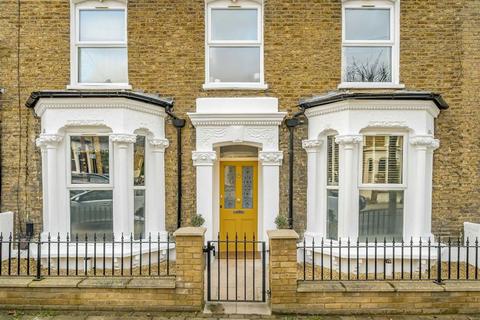 4 bedroom terraced house for sale, Appach Road, London SW2