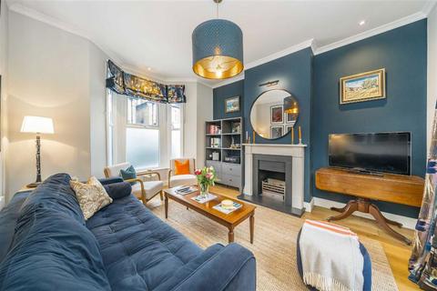 4 bedroom terraced house for sale, Appach Road, London SW2