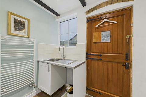 undefined, Pickersleigh Road, Malvern